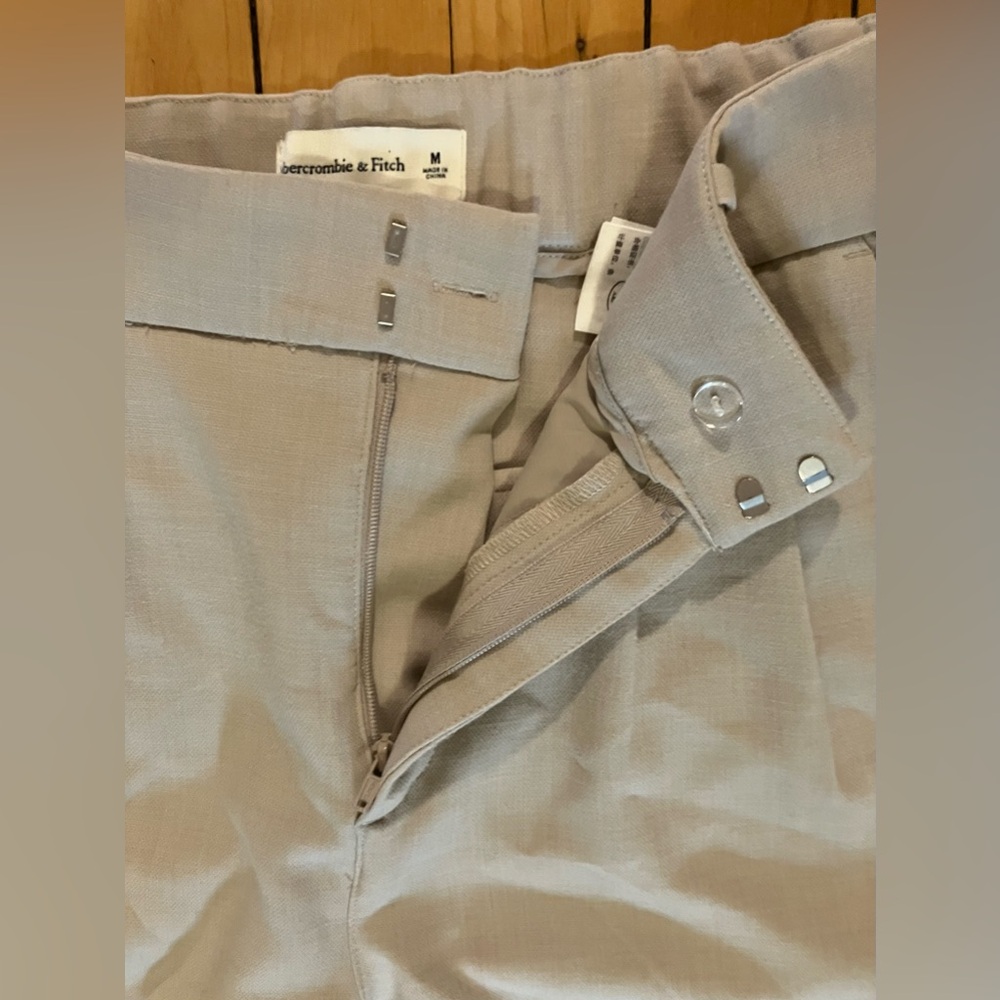 Abercrombie & Fitch Beige Wide-Leg Sloan Pants - Picture 6 of 13